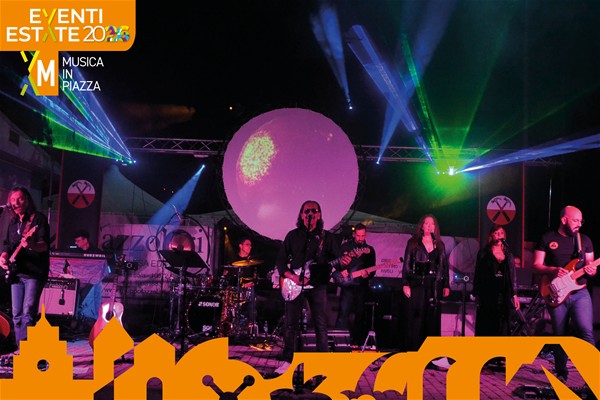 TIME MACHINE PINK FLOYD - Musica in piazza